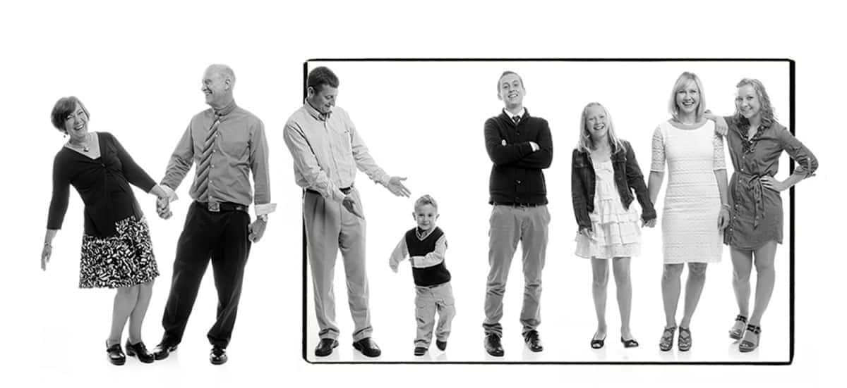family-of-8_boxseparate_w