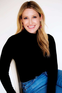 JONES_Lindsey_040a.1w